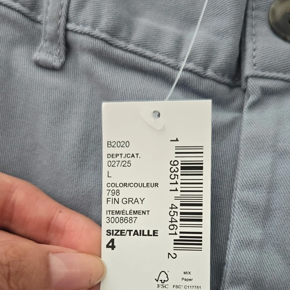 The Children’s Toddler Boys Uniform Stretch Chino Shorts Gray. Size 4. New.
